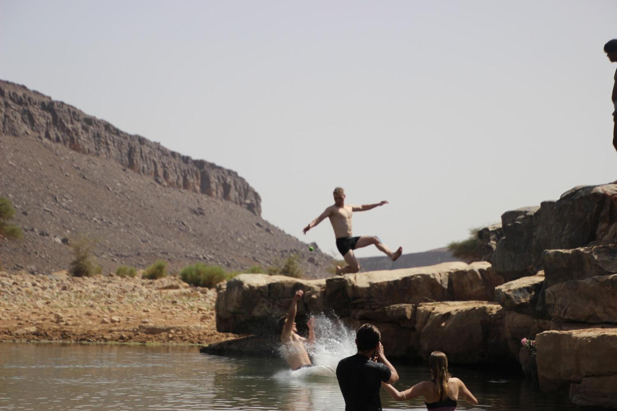 Hotel Bivouac Les Nomades & Foum Zguid To Chegaga Tours Esterno foto
