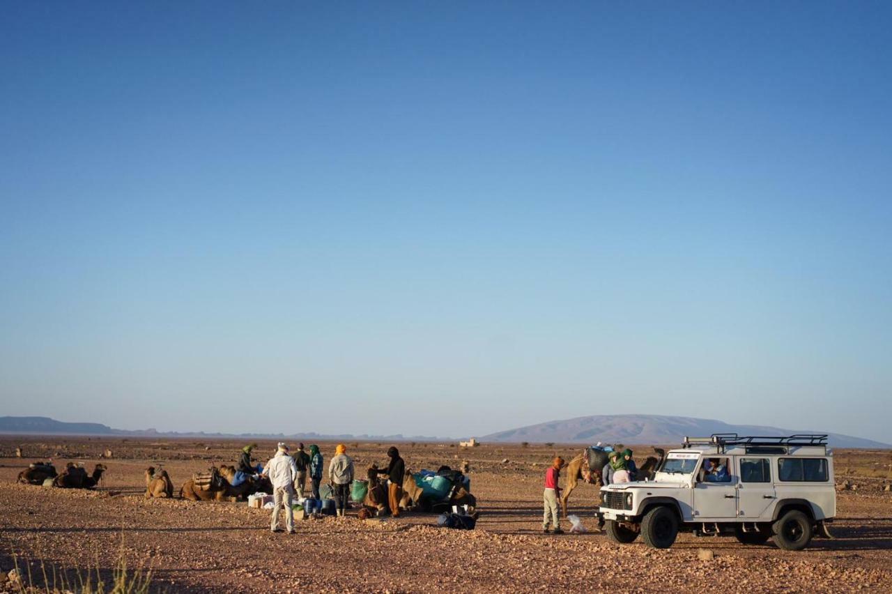 Hotel Bivouac Les Nomades & Foum Zguid To Chegaga Tours Esterno foto